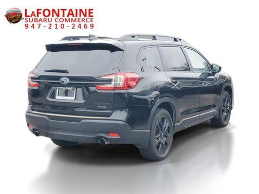 Crystal Black Silica 2025 Subaru Ascent Onyx Edition Touring 7-Passenger