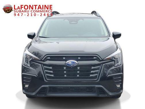 Crystal Black Silica 2025 Subaru Ascent Onyx Edition Touring 7-Passenger