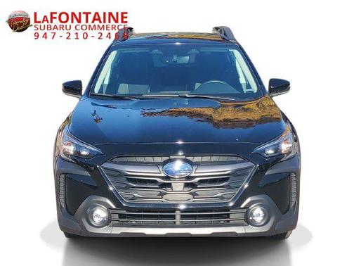 Crystal Black Silica 2025 Subaru Outback Premium