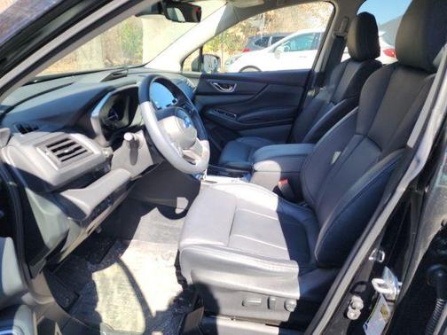 Crystal Black Silica 2023 Subaru Ascent Limited 7-Passenger