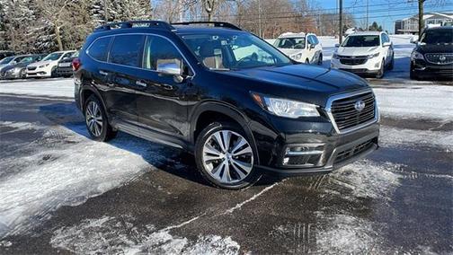 Photo 5 of 47 of 2019 Subaru Ascent Touring 7-Passenger