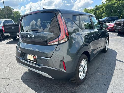 2024 Kia Soul LX