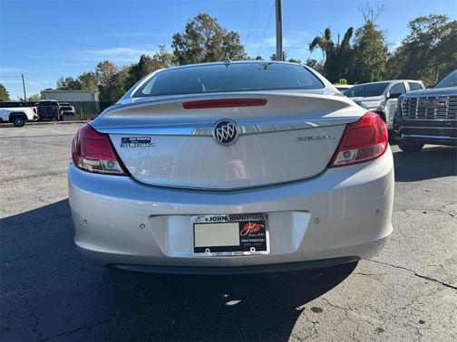 2012 Buick Regal Premium 2