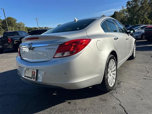 2012 Buick Regal Premium 2
