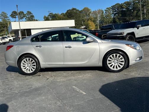 2012 Buick Regal Premium 2