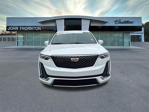 2023 Cadillac XT6 Luxury FWD