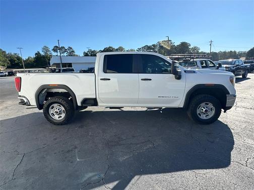 2022 GMC Sierra 2500 Pro