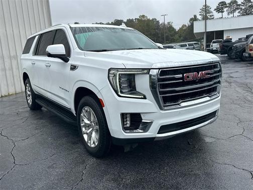2022 GMC Yukon XL SLT