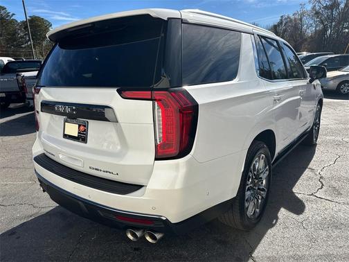 2023 GMC Yukon Denali Ultimate