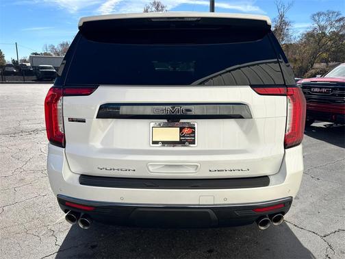2023 GMC Yukon Denali Ultimate