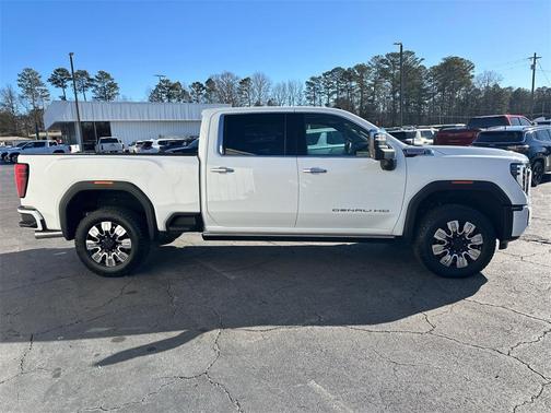 2025 GMC Sierra 2500 Denali
