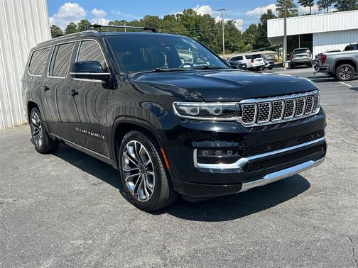 2023 Jeep Grand Wagoneer L Series III