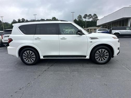 2022 Nissan Armada SL