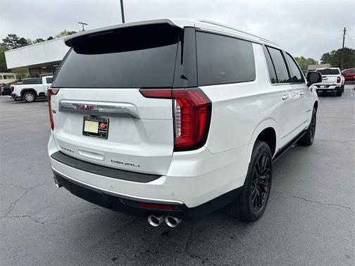 2022 GMC Yukon XL Denali