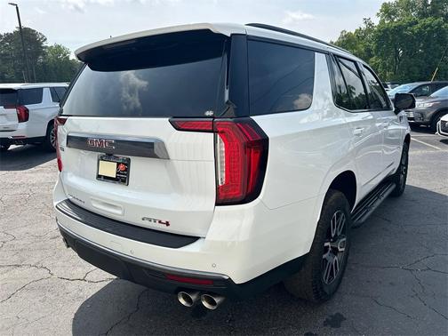 2024 GMC Yukon AT4