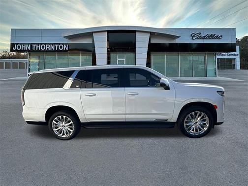 2024 Cadillac Escalade ESV Premium Luxury
