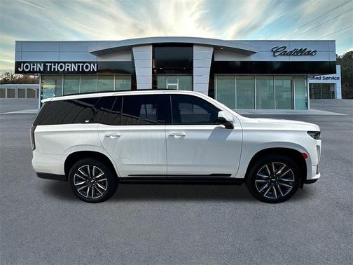 2022 Cadillac Escalade Sport