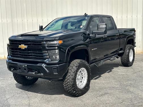 2024 Chevrolet Silverado 2500 Custom
