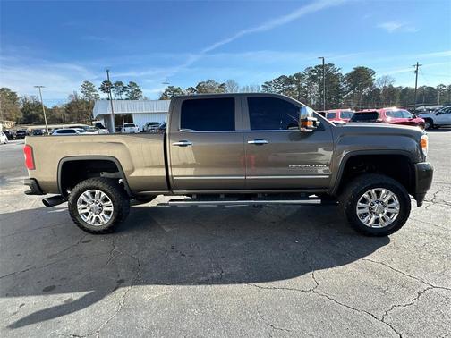 2015 GMC Sierra 2500 Denali