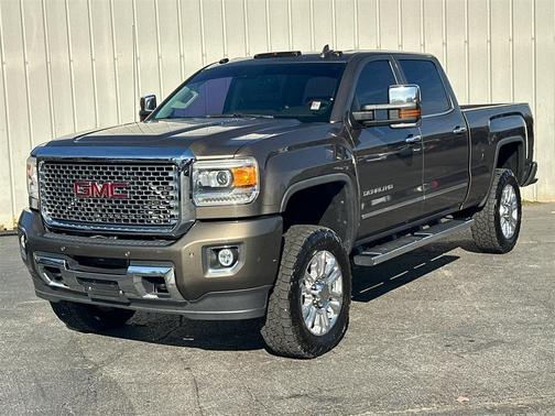 2015 GMC Sierra 2500 Denali
