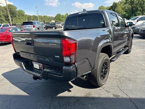 2022 Toyota Tacoma SR5