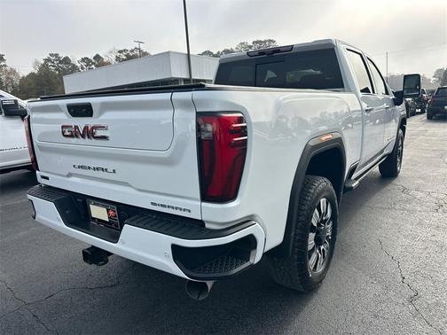 2024 GMC Sierra 2500 Denali