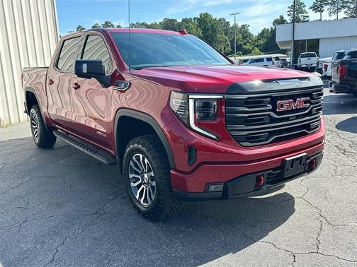 2025 GMC Sierra 1500 AT4