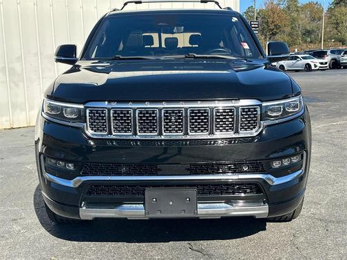 2022 Jeep Grand Wagoneer Series III