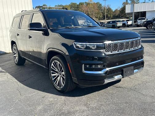 2022 Jeep Grand Wagoneer Series III