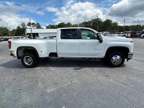 2022 Chevrolet Silverado 3500 LT