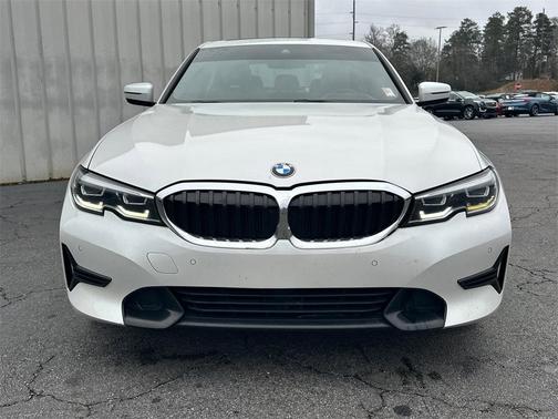 2020 BMW 330 i