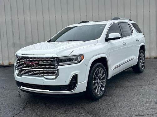 2022 GMC Acadia Denali