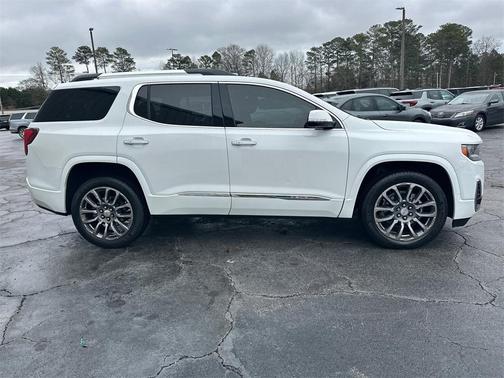 2022 GMC Acadia Denali