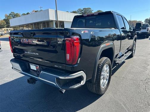 2022 GMC Sierra 2500 SLT