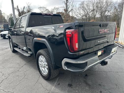 2022 GMC Sierra 2500 SLT