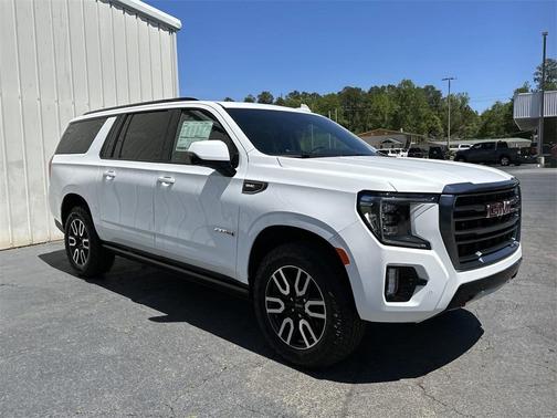2023 GMC Yukon XL AT4
