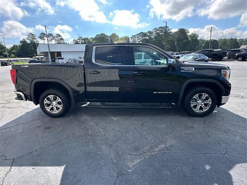 2021 GMC Sierra 1500 SLE