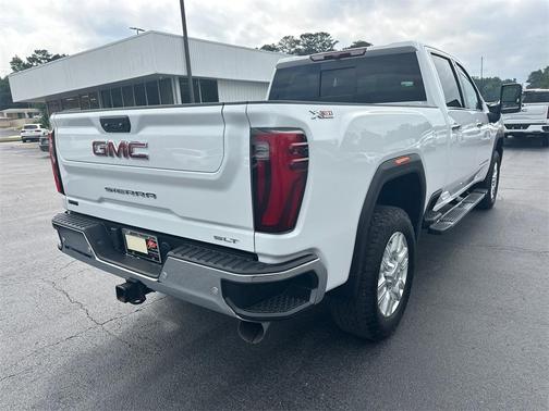 2024 GMC Sierra 2500 SLT