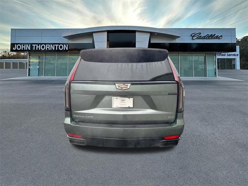 2023 Cadillac Escalade Sport