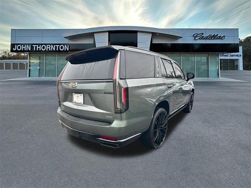 2023 Cadillac Escalade Sport