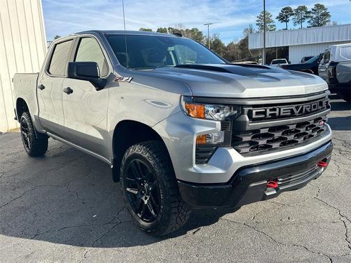 2025 Chevrolet Silverado 1500 Custom Trail Boss