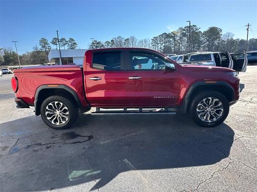 2023 GMC Canyon Denali
