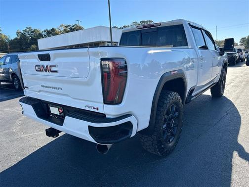 2024 GMC Sierra 2500 AT4