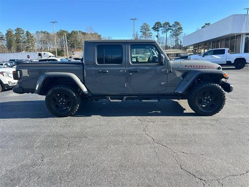 2022 Jeep Gladiator Mojave