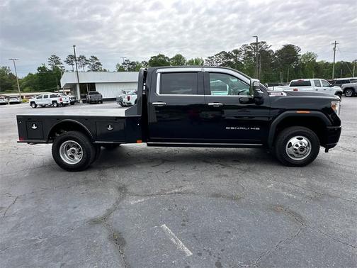 2022 GMC Sierra 3500 Denali