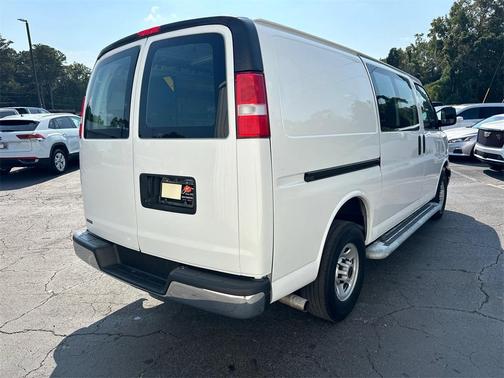 2021 GMC Savana 2500 Work Van