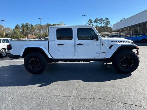 2022 Jeep Gladiator Mojave