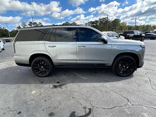 2025 Cadillac Escalade Sport