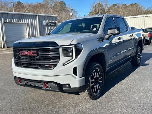 2025 GMC Sierra 1500 AT4