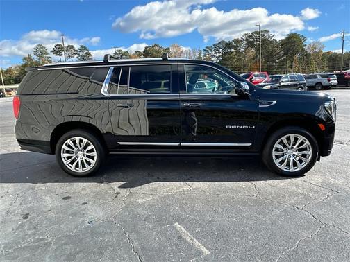 2024 GMC Yukon XL Denali